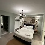 Karnelyan Alacati 호텔 *