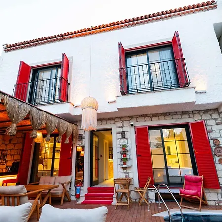 酒店 Karnelyan Alacati *