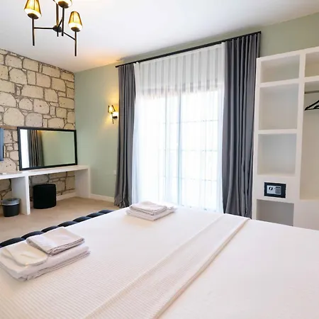 فندق Karnelyan Alacati *